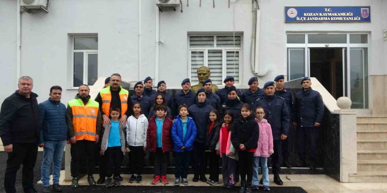 Kozanlı Öğrencilerden Harekat Bölgesindeki Mehmetçiğe Moral Mektubu