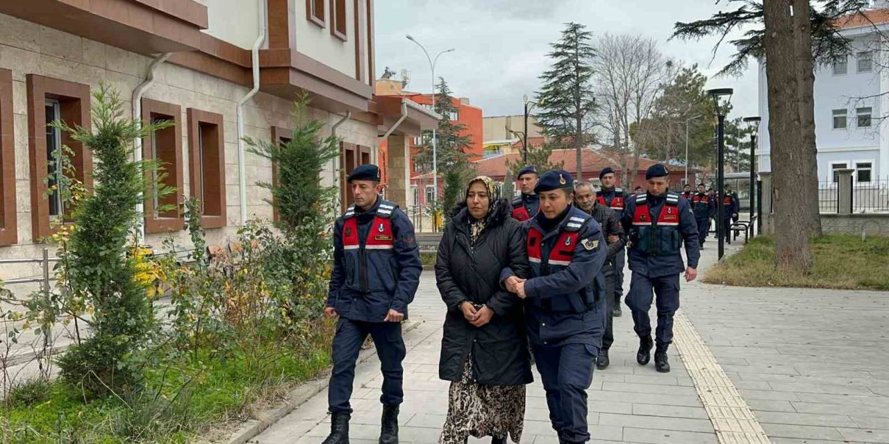 24 Yaşındaki Kadının Av Tüfeği İle Kendisini Vurduğu Olayda Yeni Gelişme