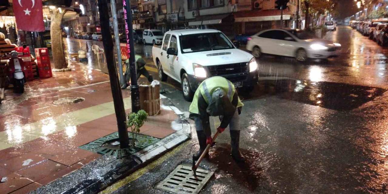 Büyükşehir Ve Maski Yağış Boyunca Çalıştı Olumsuzluklar Önlendi