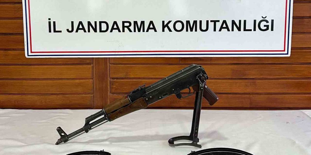 Piyade Tüfeğiyle Çok Sayıda Mermi Ele Geçirildi