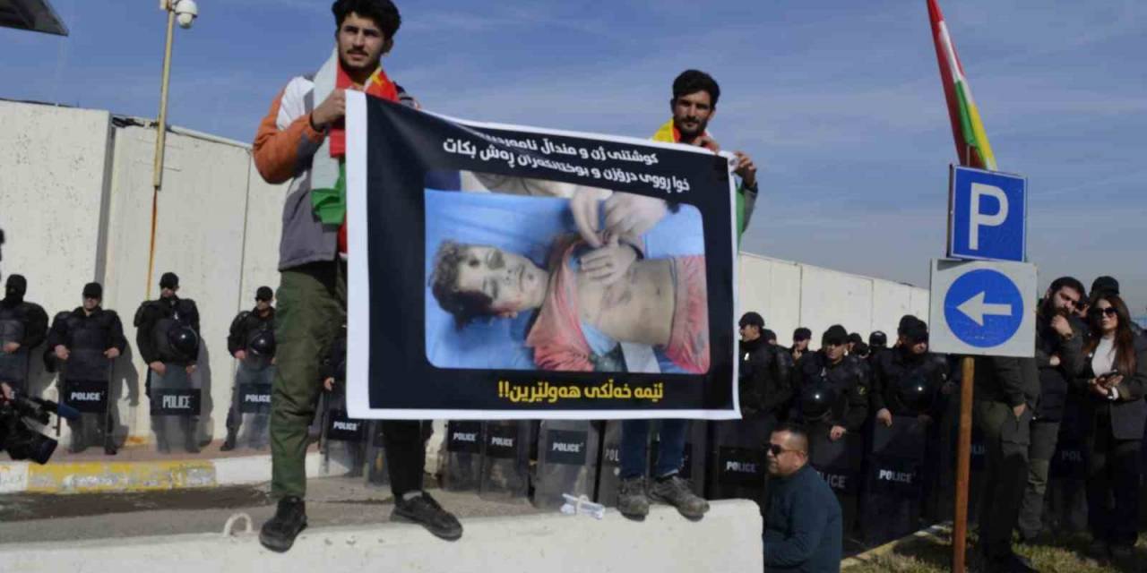 Bm Erbil Ofisi Önünde İran’ın Saldırıları Protesto Edildi