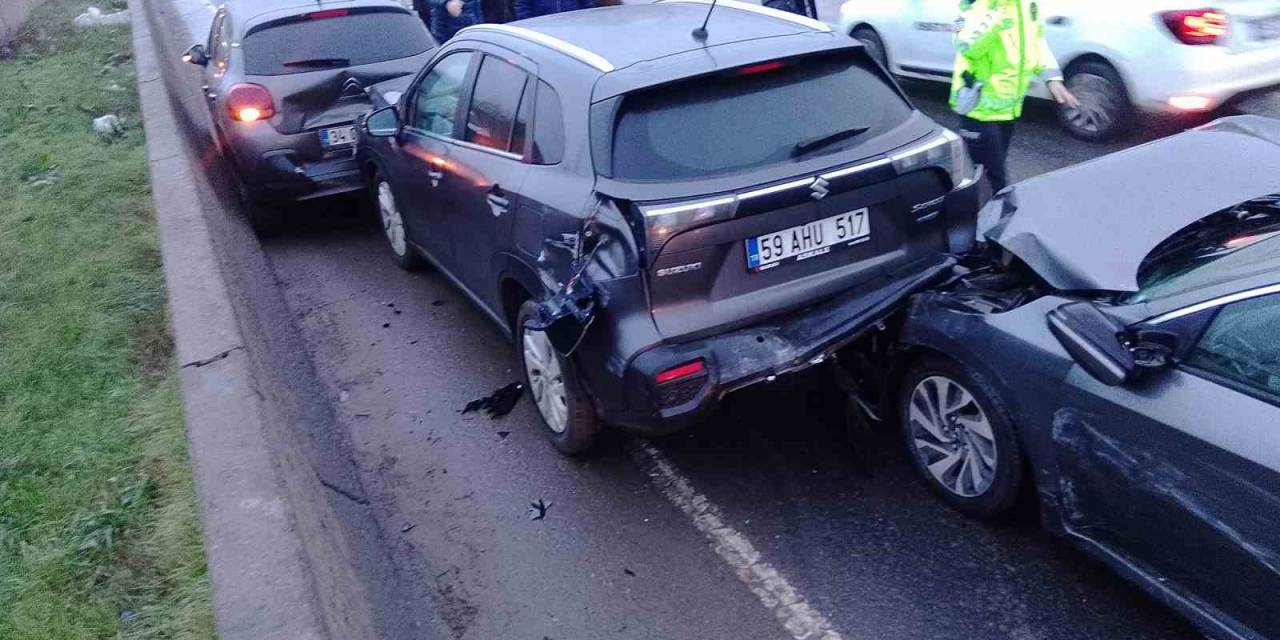 Çorlu’da 10 Araçlı Zincirleme Kaza: 1 Yaralı