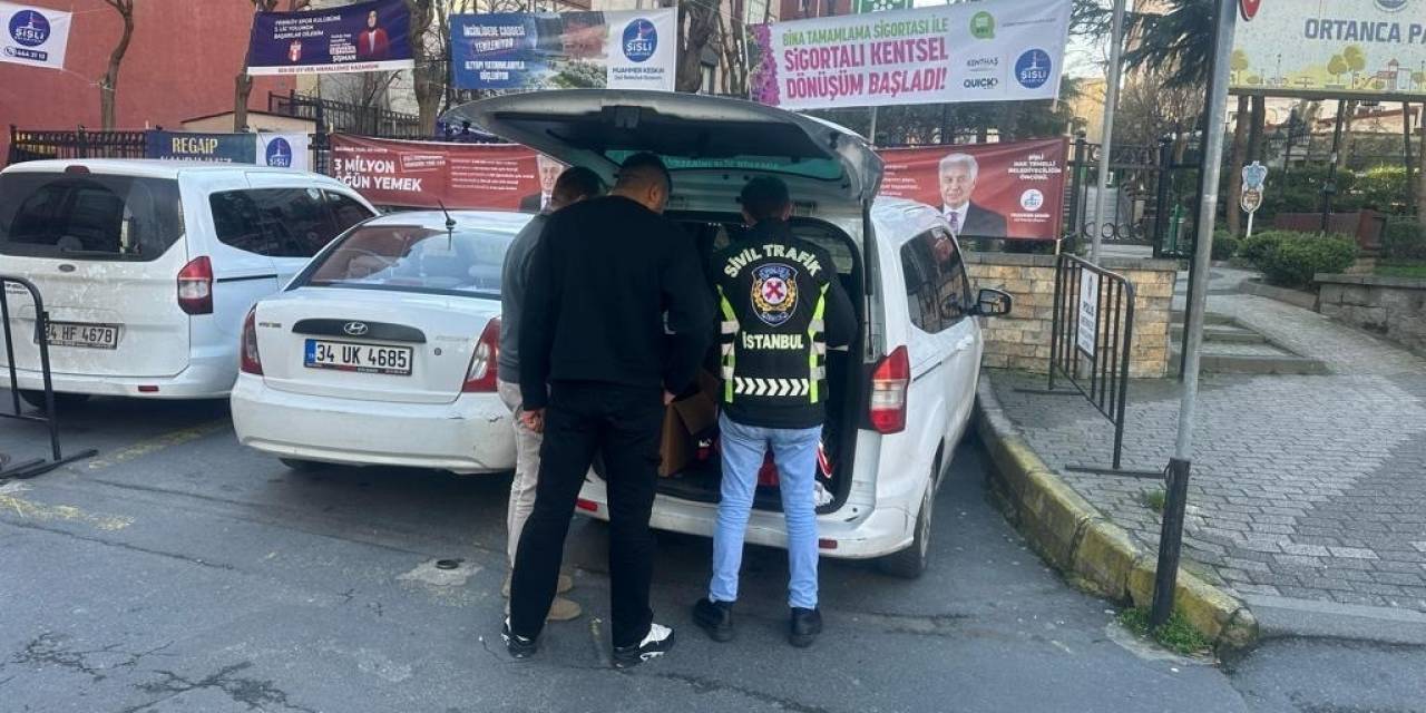 Şişli’de Sürücüye Dehşeti Yaşatan Magandalar Yakalandı: Ayna Kırıp Tehdit Etmişti