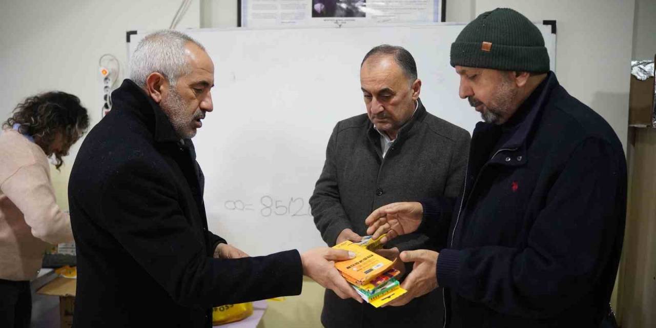 Tarsus’un Deprem Bölgesine Desteği Sürüyor