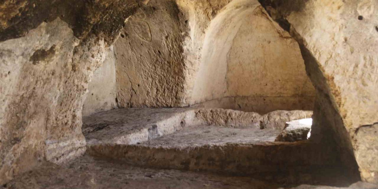 Diyarbakır’da Mezar Tercihleri Ve Ritüeller Tarihe Işık Tutuyor