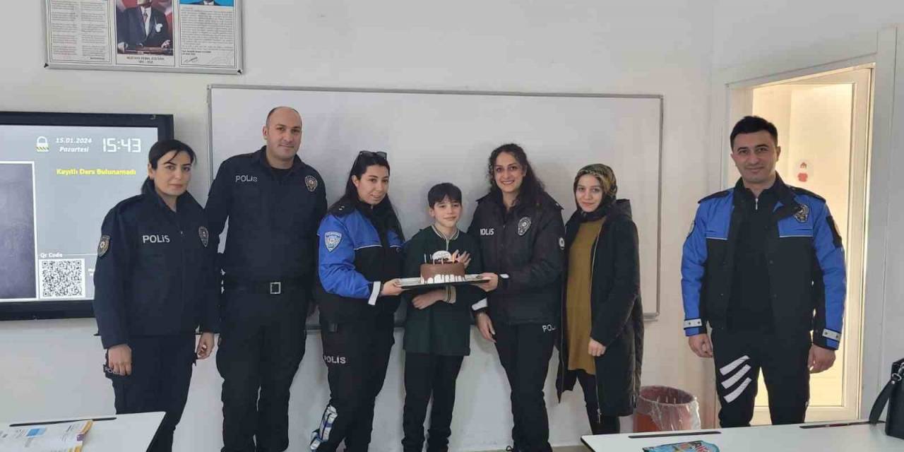 Şehit Polis Çocuğuna Doğum Günü Sürprizi