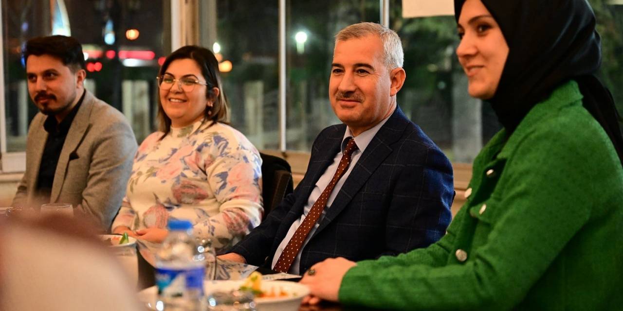 Çınar, “Hepimizin Ortak Davası Milletimize Hizmettir”