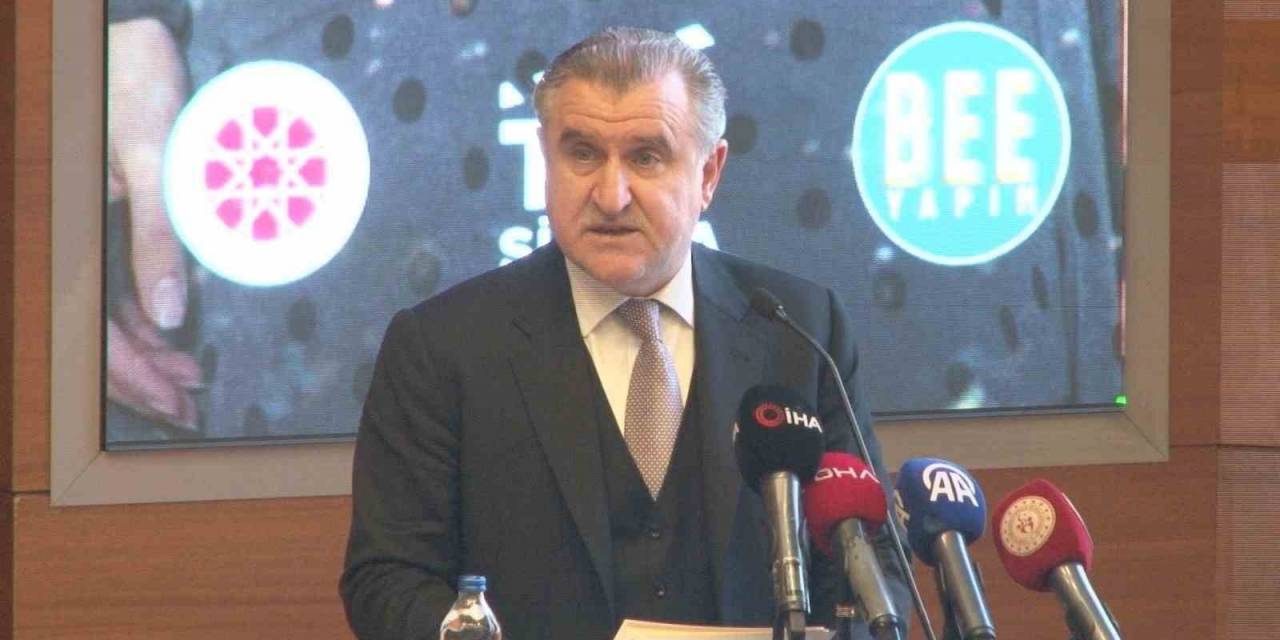 Öğretmen Adayları “Aybüke: Öğretmen Oldum Ben” Filmini Seyretti