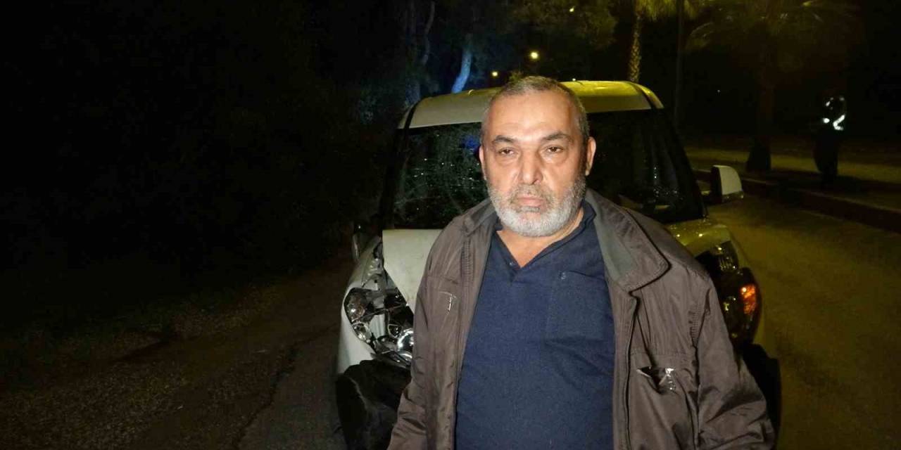 Başıboş Atla Çarpışan Araç Hurdaya Döndü