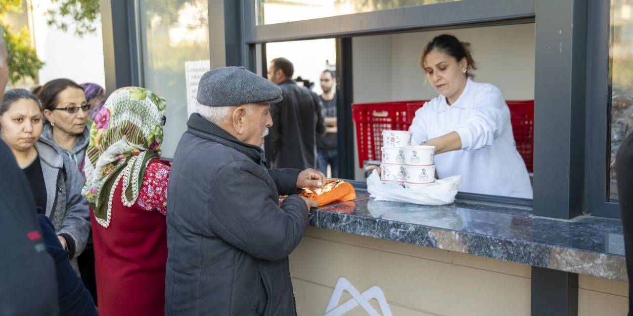 Mersin Büyükşehir Belediyesi Sosyal Faaliyetlere 2023’de De Devam Etti