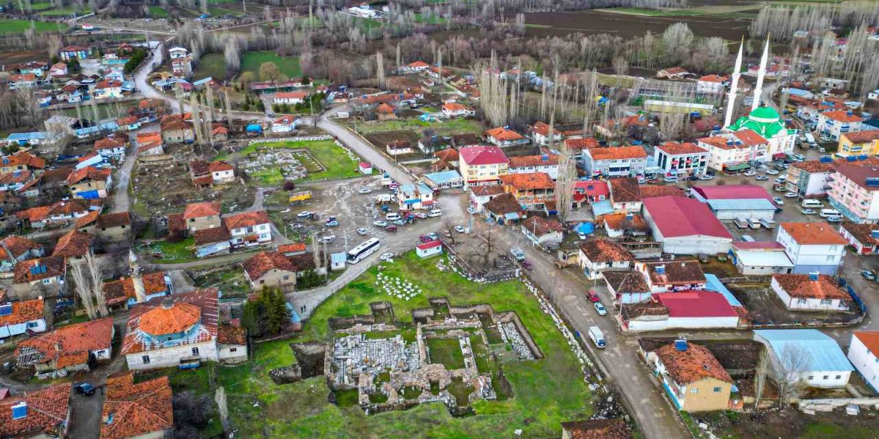 Tokat Valisi Hatipoğlu’ndan Kazı Başkanlarına Uyarı