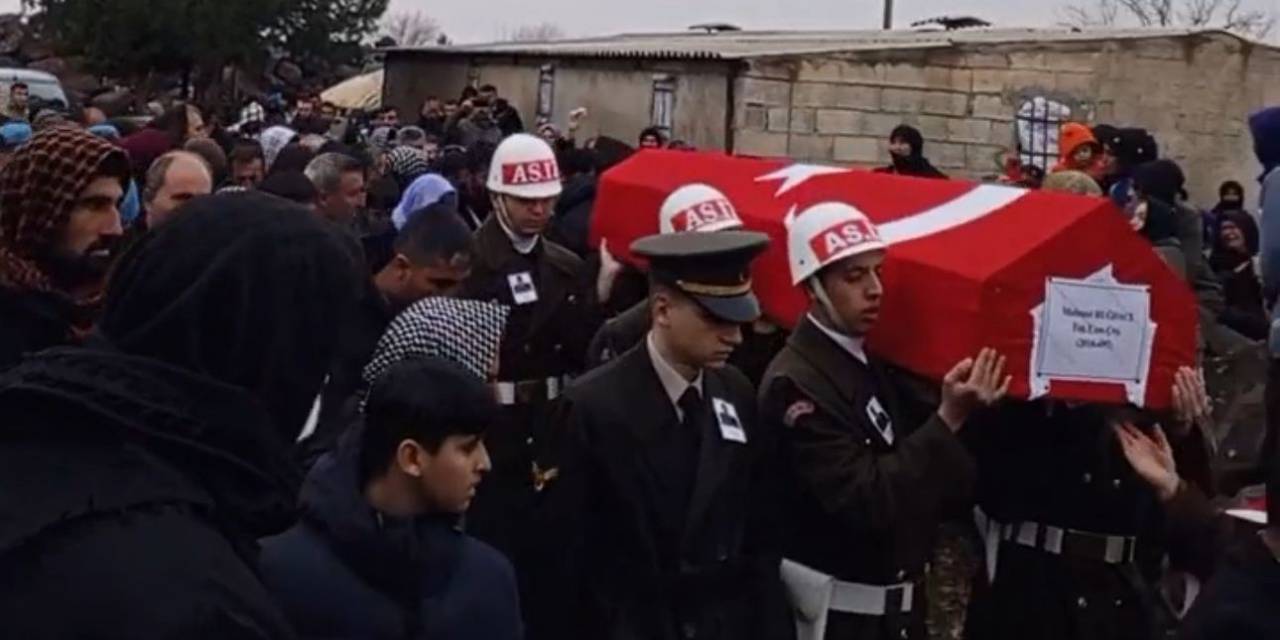 Yaşamını Yitiren Siverekli Asker Toprağa Verildi