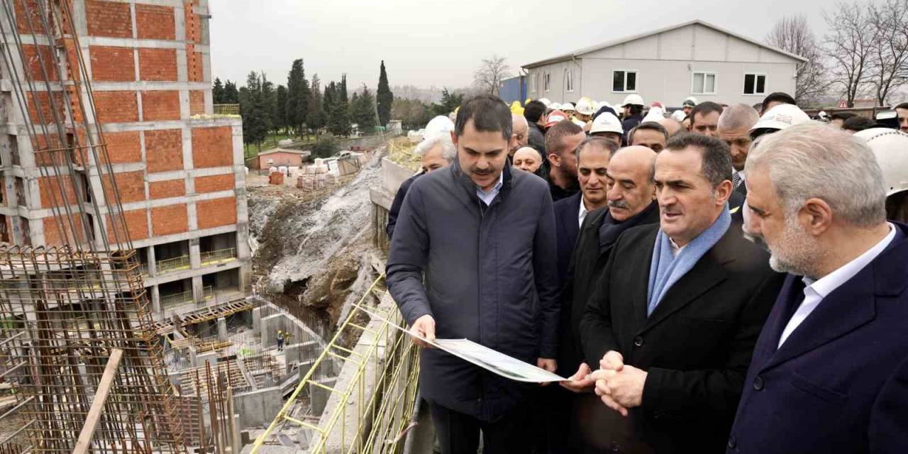 Murat Kurum, “İstanbul’un 39 İlçesinde Tek Bir Riskli Yapı Kalmayana Kadar Çalışacağız”