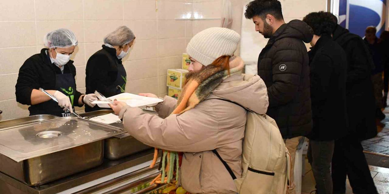 Tepebaşı Öğrencinin Yanında