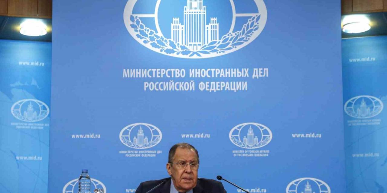 Rusya Dışişleri Bakanı Lavrov: “Zelenskiy Davos’ta Tüm Dünyaya Açıkça Yalan Söyledi”