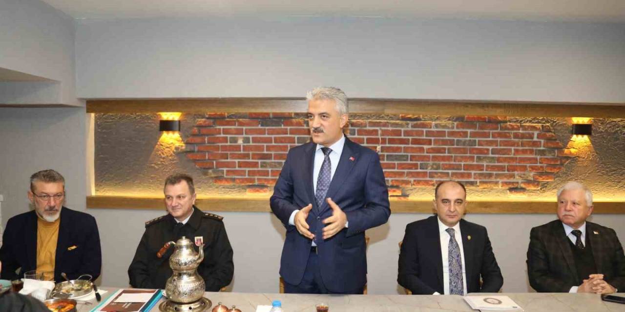 Vali Makas: "Her Zaman Sahada Olduk"