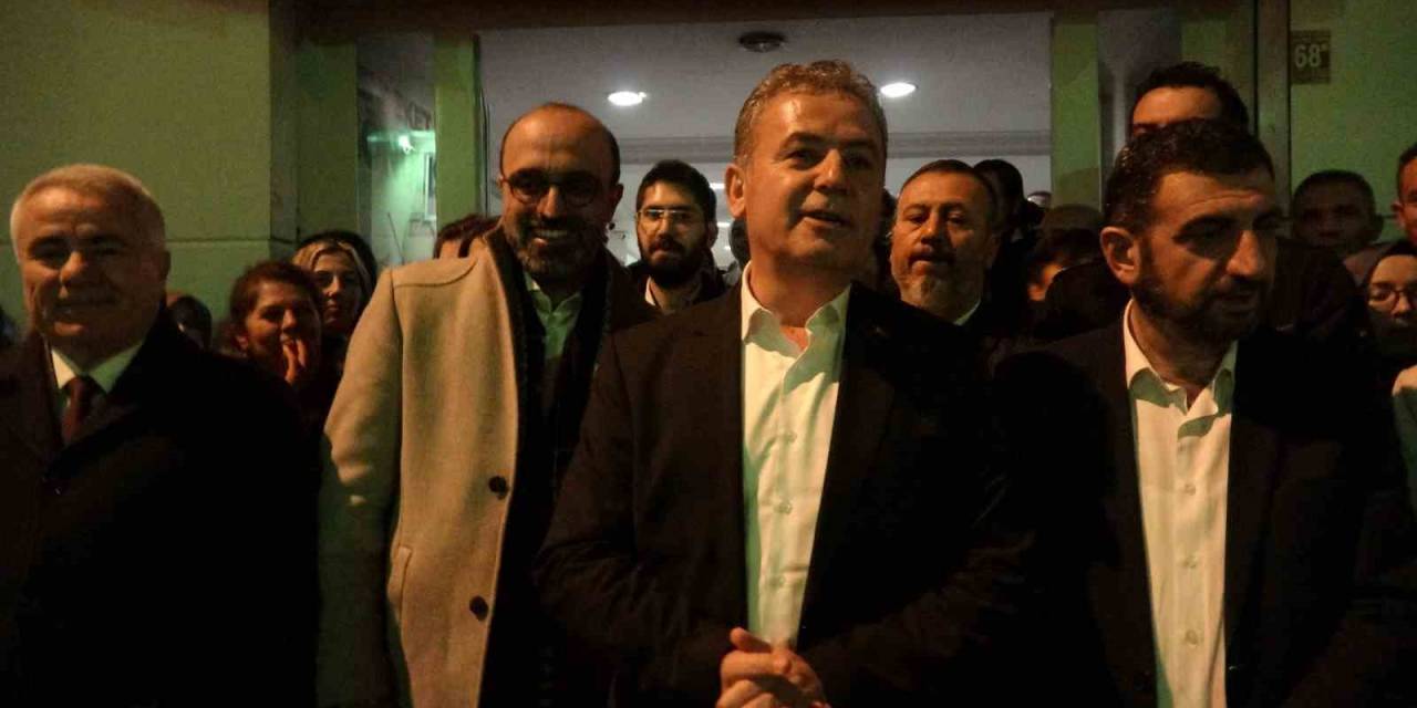 Burdur’da Ak Parti Belediye Başkan Adayı Şimşek’e Coşkulu Karşılama