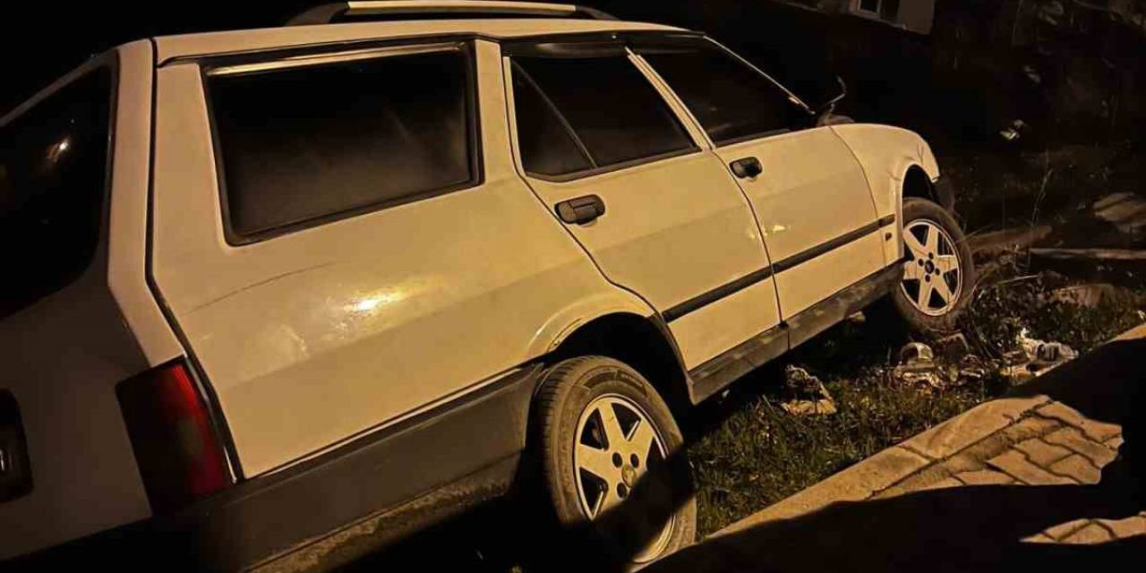 Fren Yerine Gaza Bastı, Yoldan Çıktı