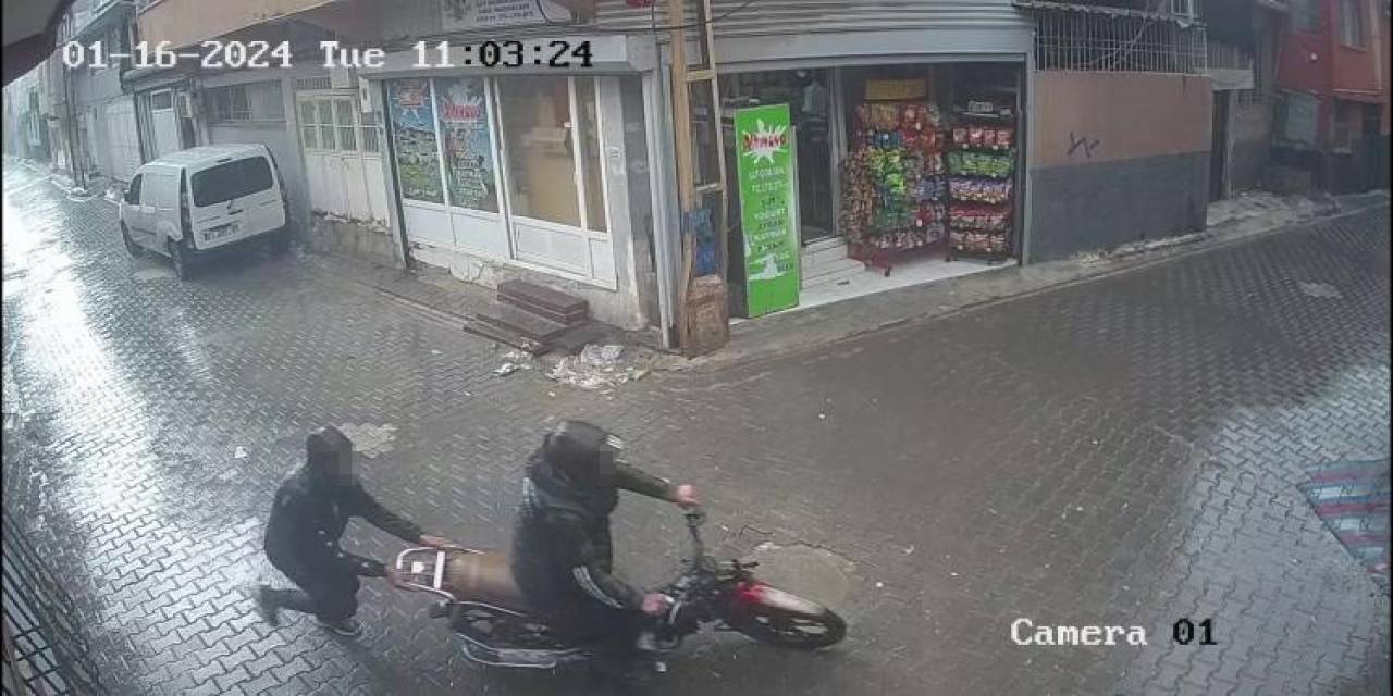 Cezaevinden Firar Etti, Hoşuna Giden Motosikleti Arkadaşıyla Çaldı