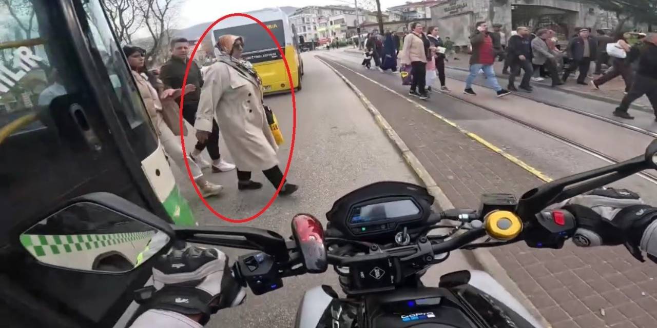 Bursa’da Korkutan Anlar...yayanın Hayatını Kurtaran Manevra Kamerada