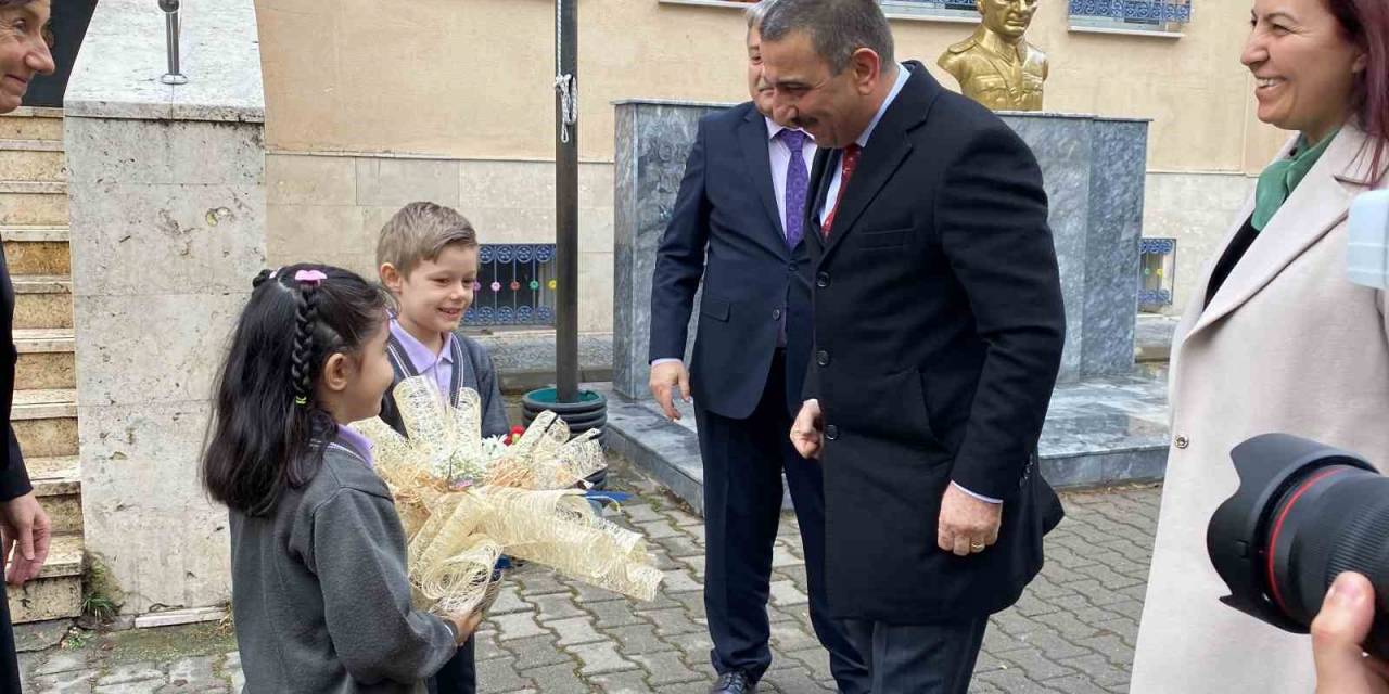 Zonguldak’ta Öğrencilerin Karne Sevinci