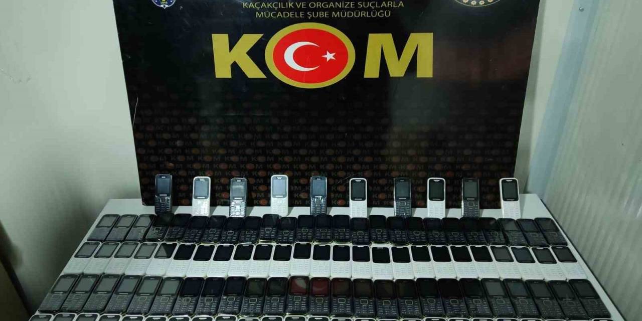 Malatya’da Kaçak Cep Telefonları Ele Geçirildi