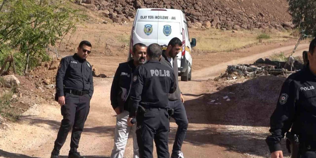 Aksaray’da 8 Ayrı Hırsızlıktan Aranan Kadın Yakalandı