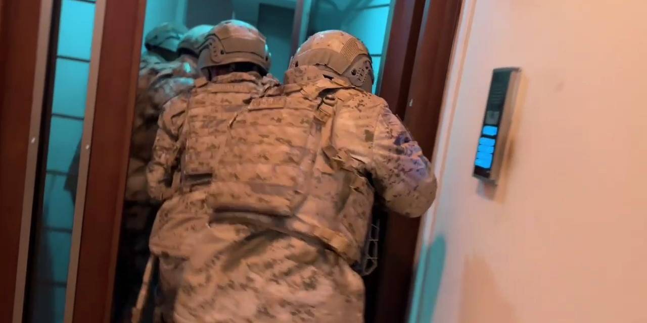 Jandarmadan Şafak Operasyonu: 9 Kişi Yakalandı