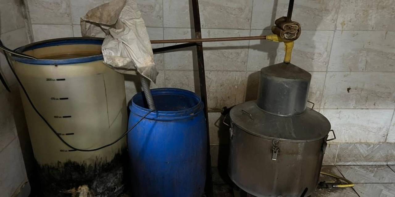 Bursa’da Sahte Alkol Operasyonu