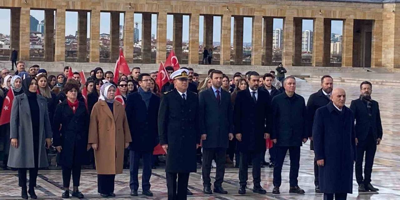 Cumhur İttifakı Ankara Büyükşehir Belediyesi Adayı Altınok’tan Anıtkabir’e Ziyaret
