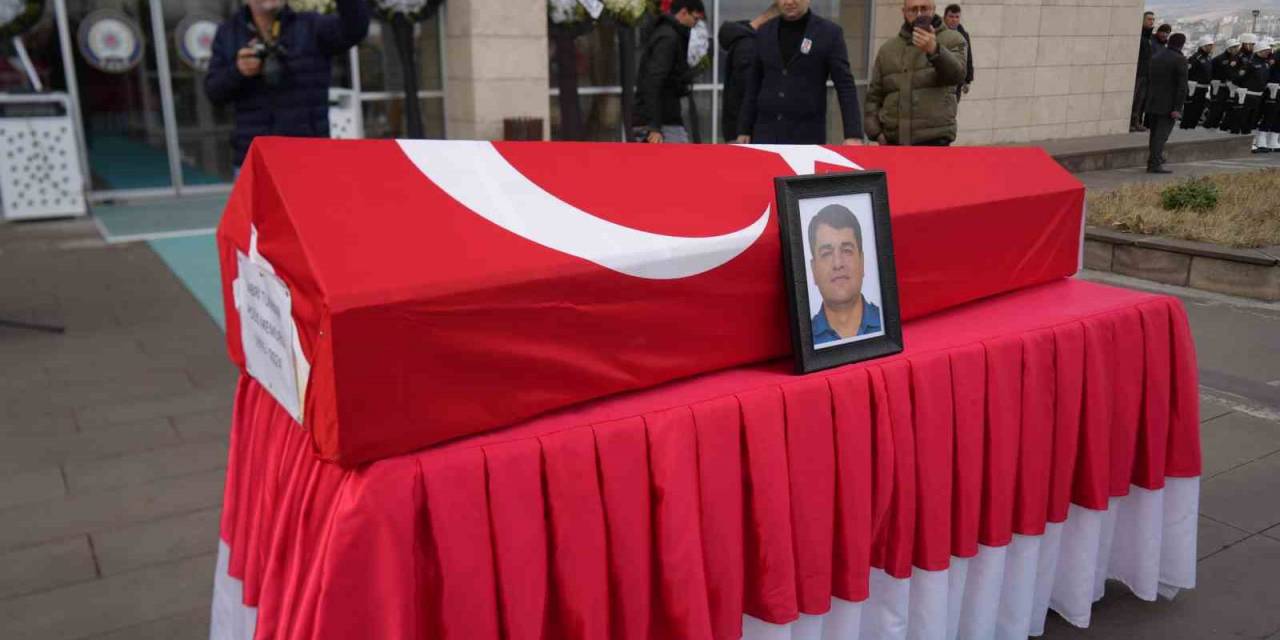 Niğde’deki Trafik Kazasında Ölen Polis Memuru İçin Tören Düzenlendi