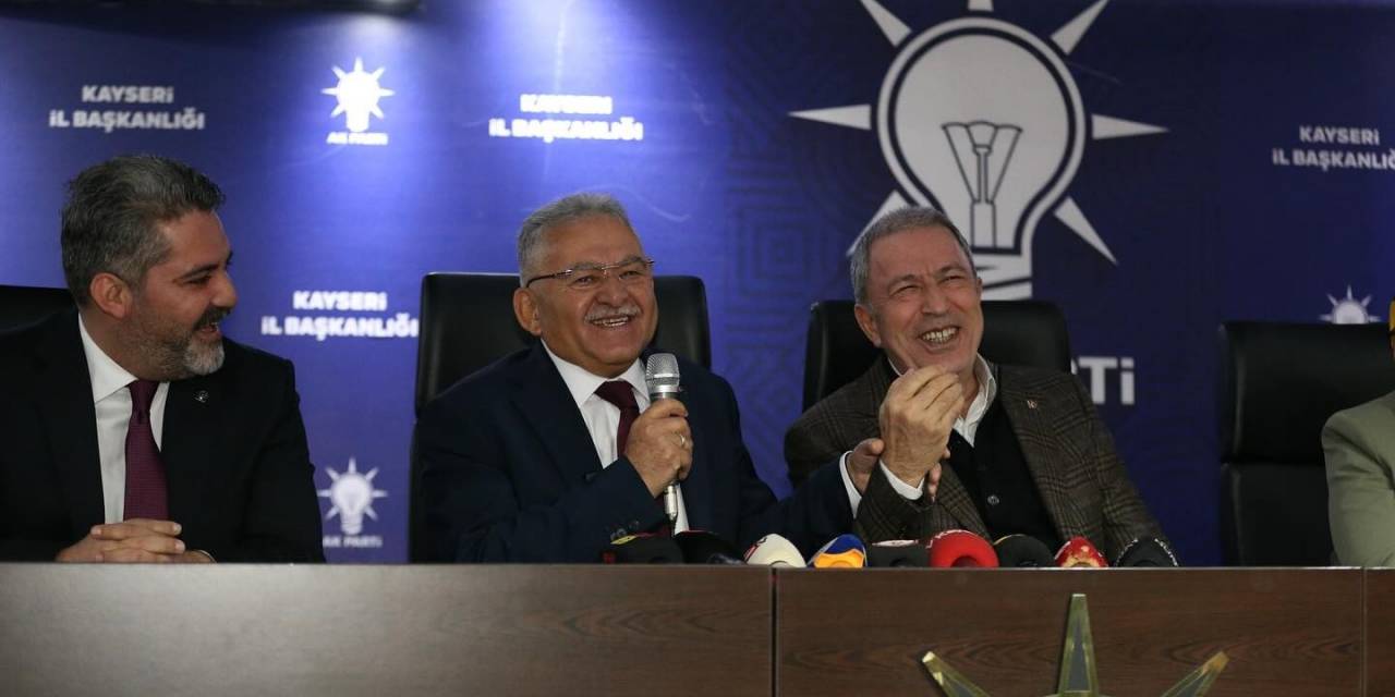 Başkan Büyükkılıç: "Birlik Ve Beraberlik İçerisinde Süreci Yöneteceğimizi, Bol Bol Hizmet Edeceğimizi Umuyorum"
