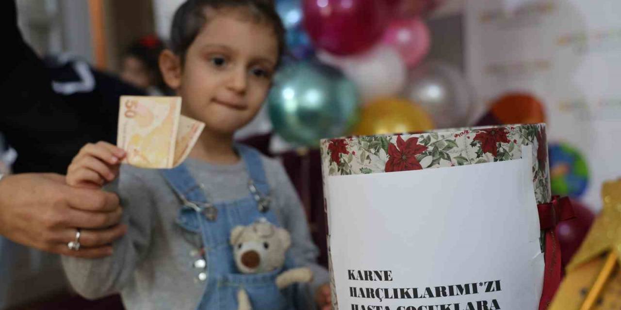 Karnelerini Alan Anaokulu Öğrencileri, Harçlıklarını Hasta Çocuklara Bağışladı