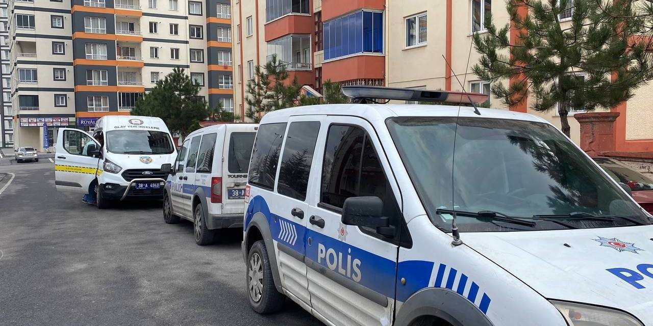 Kayseri’de Şüpheli Ölüm: Yalnız Yaşayan Adamı Kız Kardeşi Ölü Buldu