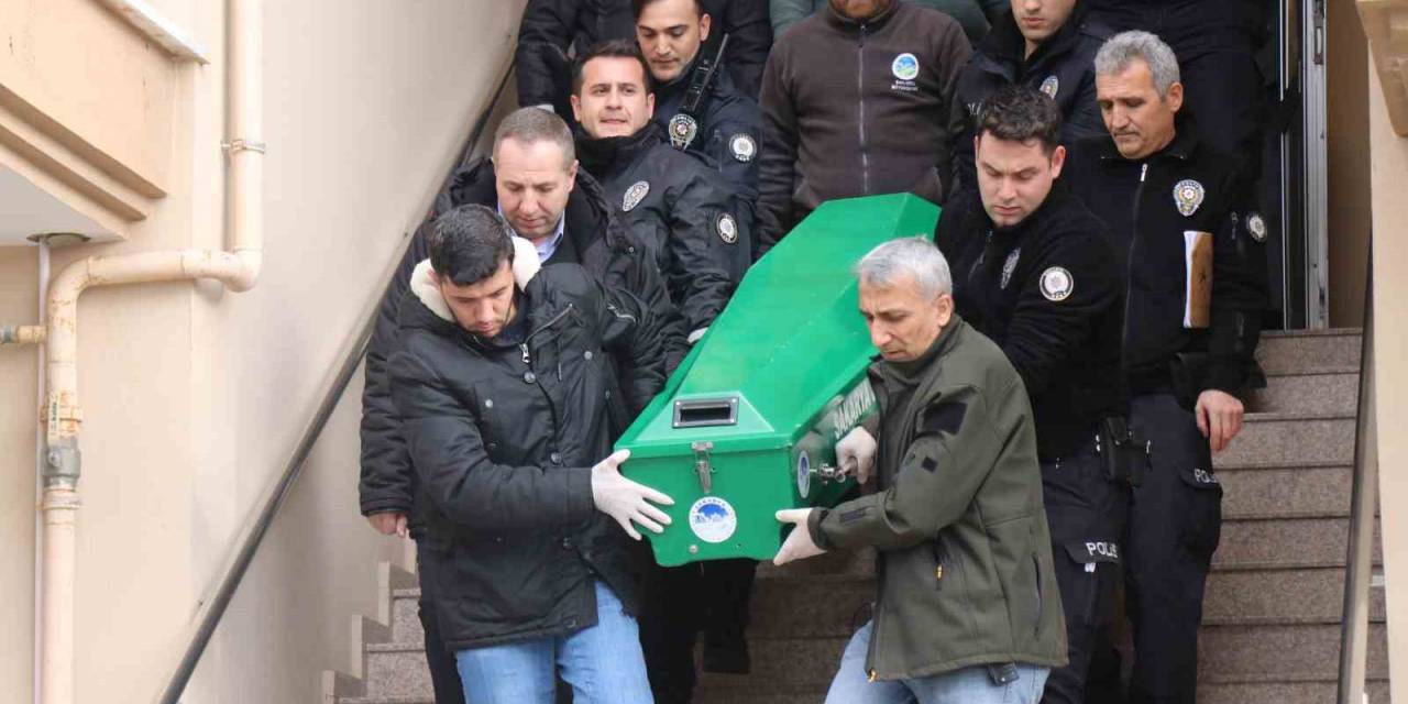 Aile Katliamında Yeni Detay: Boşanma Aşamasındaki Eşiyle Son Kez Görüşmek İstemiş