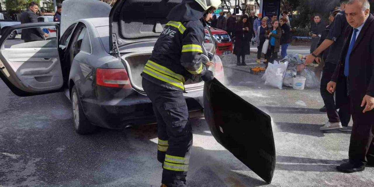 Bakımdan Alınan Otomobil Yarım Saat İçinde Yandı