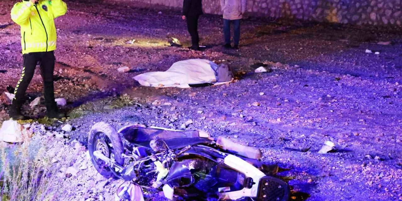 Bodrum’da Feci Kaza: Alkollü Sürücünün Çarptığı Motosikletli Genç Kız Hayatını Kaybetti