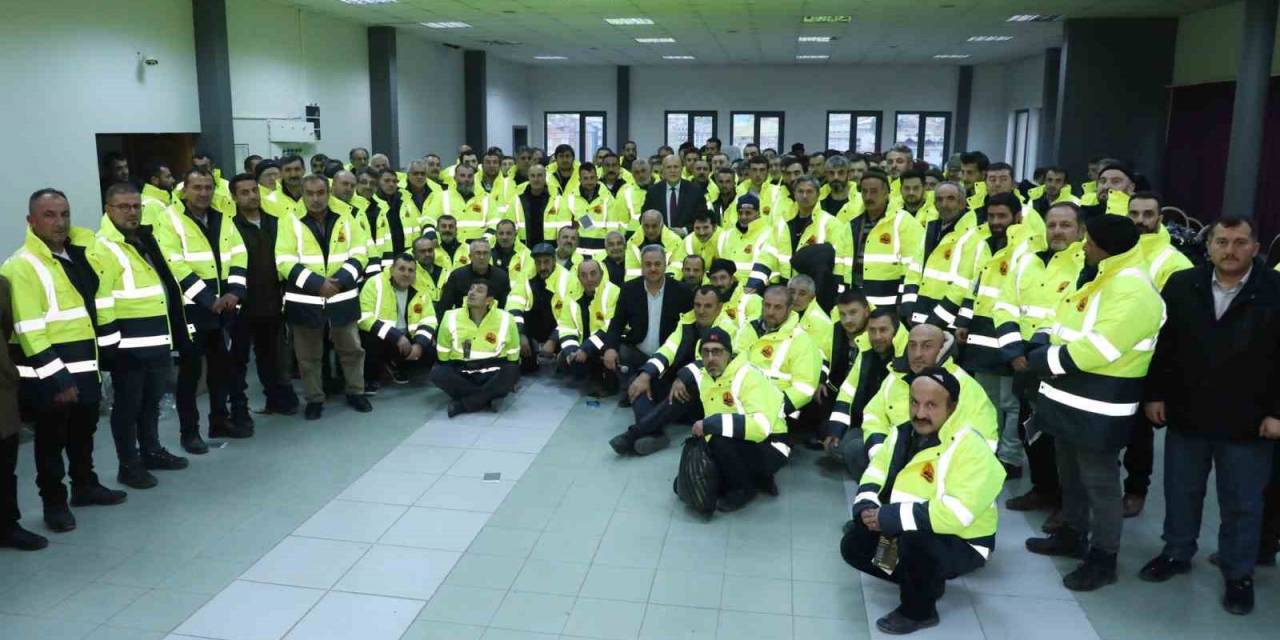 Başkan Pekmezci’den Personeline Zam Müjdesi