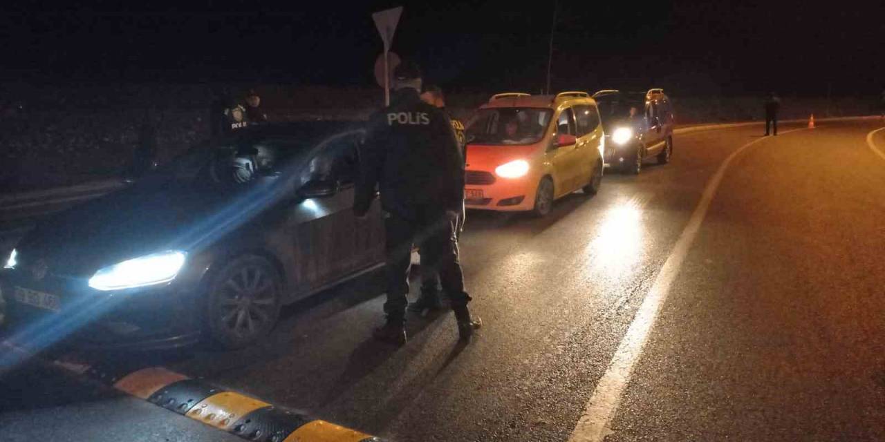 Edirne’de Araçlar Didik Didik Arandı