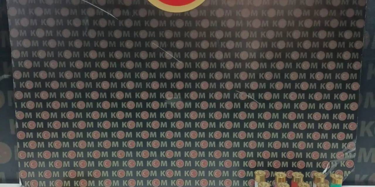 Kırklareli’nde Kaçakçılık Operasyonu: 8 Bin 568 Obje Ele Geçirildi