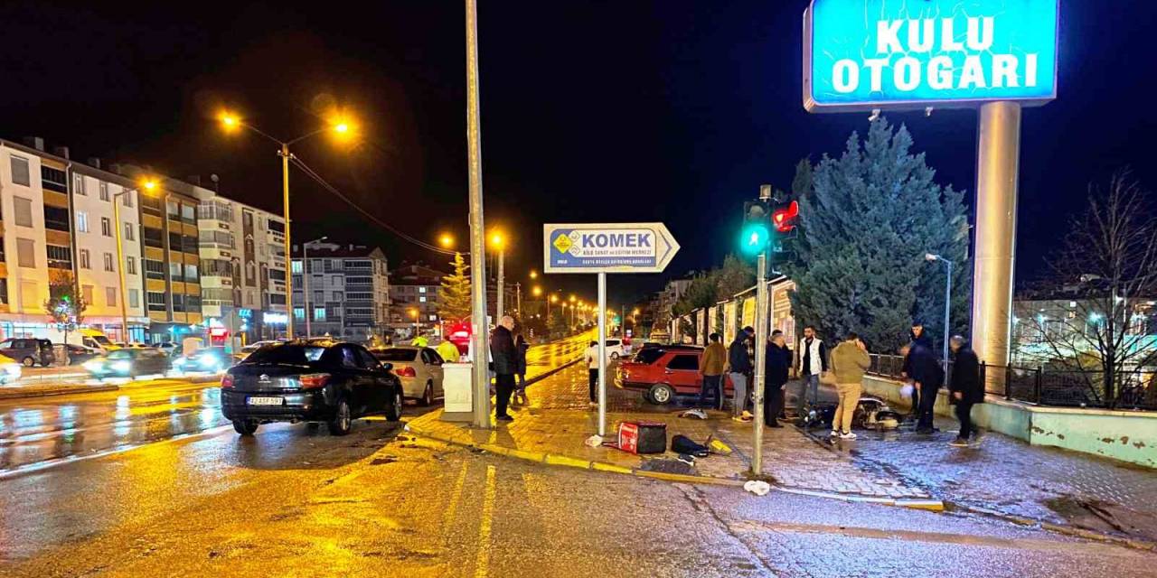 Konya’da Otomobil Motosiklete Çarptı: 1 Yaralı