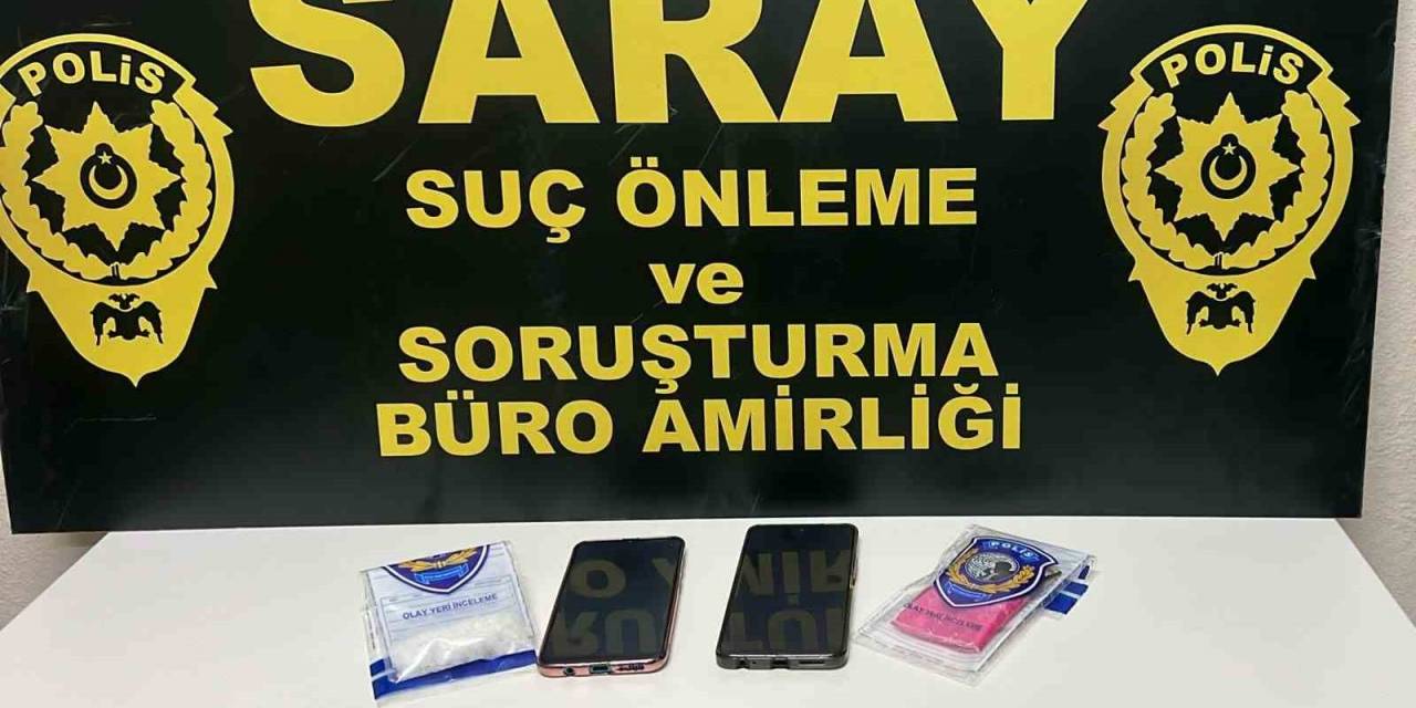 Uyuşturucu Madde Ve Sahte Parayla Yakalandı