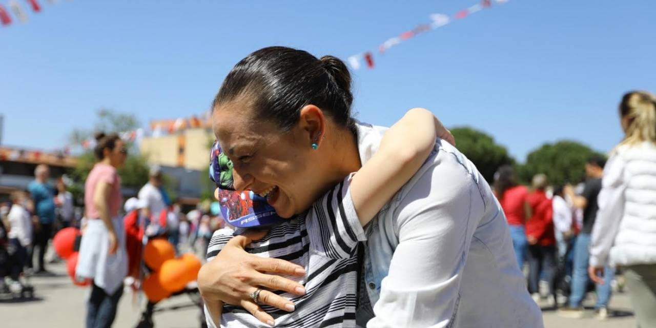 Selçuklu Çocuklara Karne Hediyesi: Yarıyıl Çocuk Şenliği