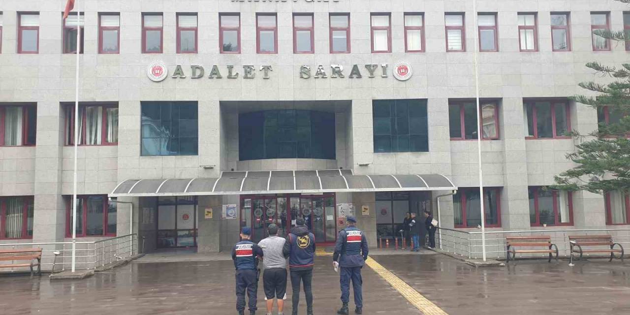 21 Yıl Kesinleşmiş Hapis Cezası Olan Firari Yakalandı
