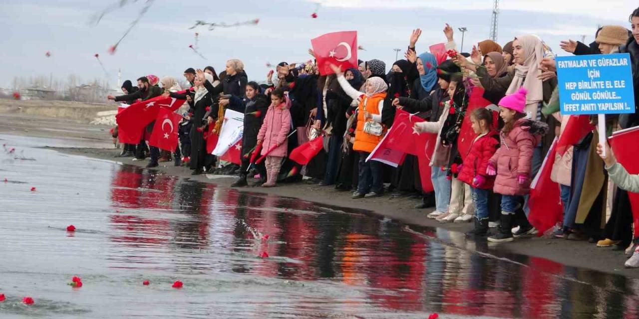 Ermeni Çetelerinden Kaçarken Van Gölü’nde Boğulan 50 Kadın Anıldı
