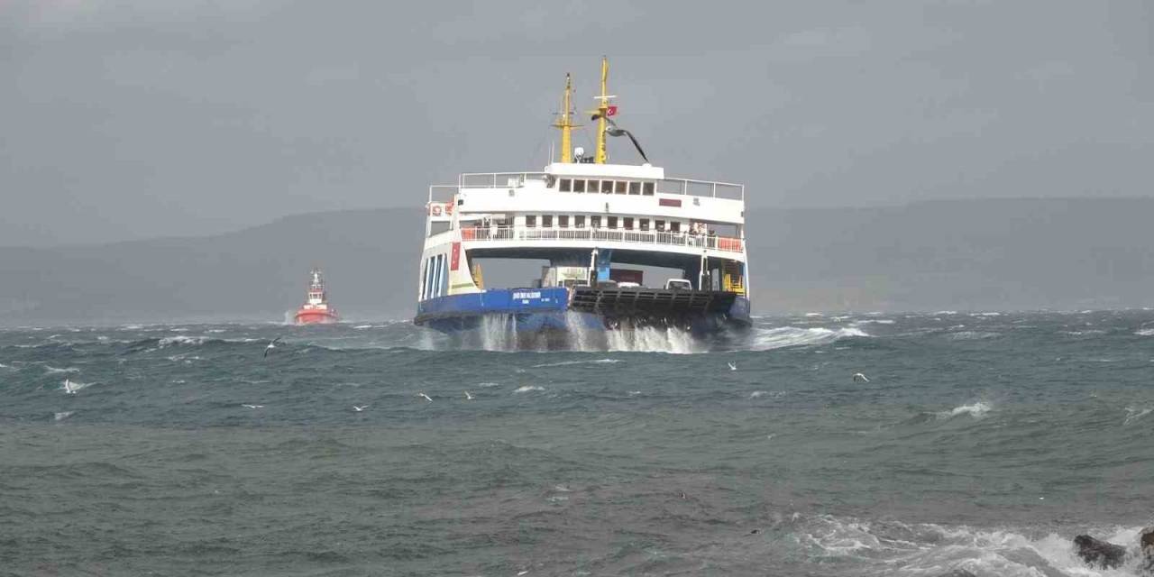 Bozcaada Ve Gökçeada’ya Tüm Feribot Seferleri İptal Edildi