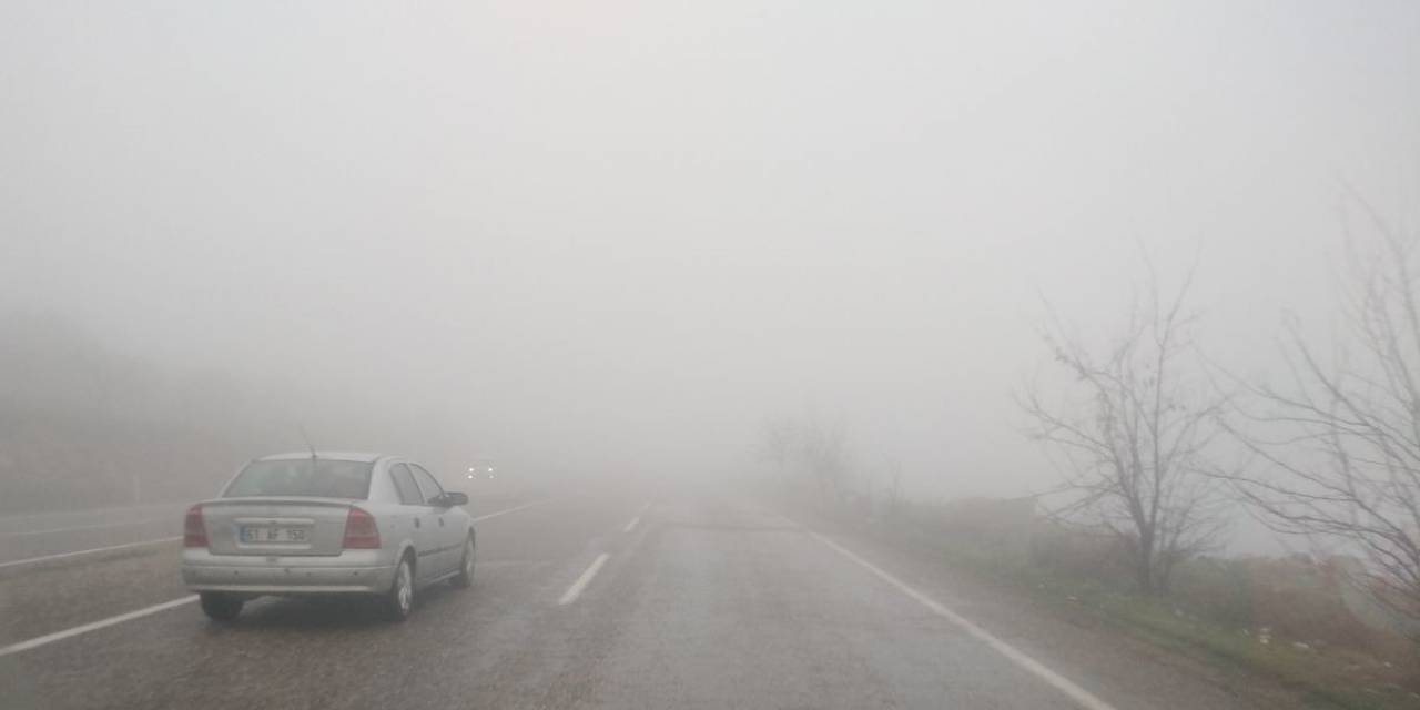 Yavuzeli’nde Yoğun Sis Etkili Oldu