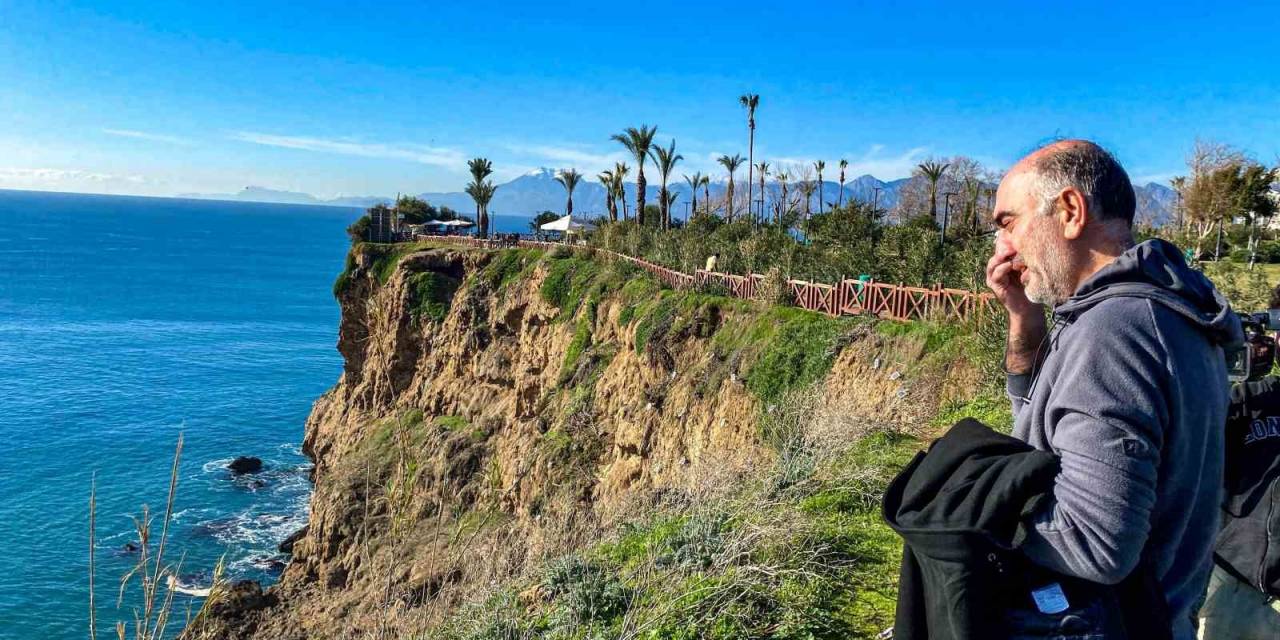 Gözyaşları Arasında Kızını Arayan Baba, Bu Kez Dna Örneği Vermek İçin Geldi