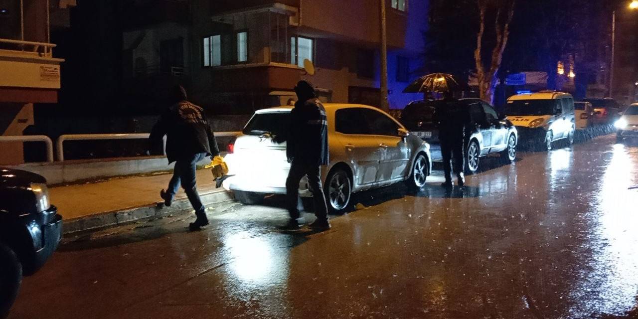 Sokak Ortasında Silahlı Saldırıya Uğrayan Kişi Ağır Yaralandı