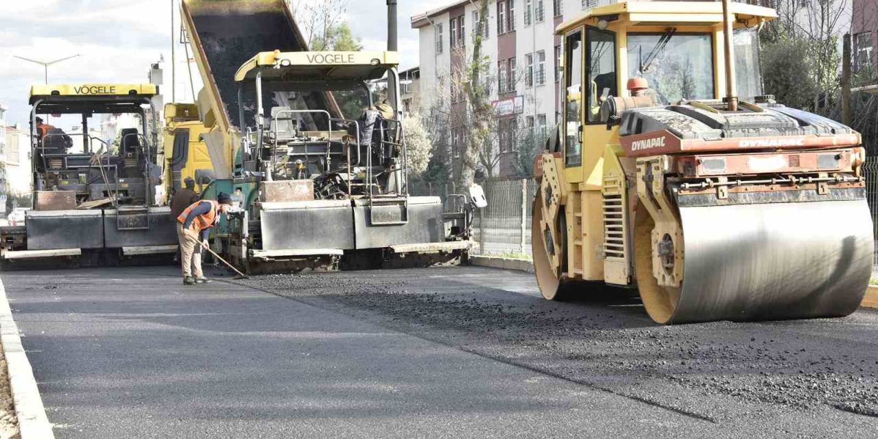 Mustafakemalpaşa’nın Altyapısı Sil Baştan Yenileniyor